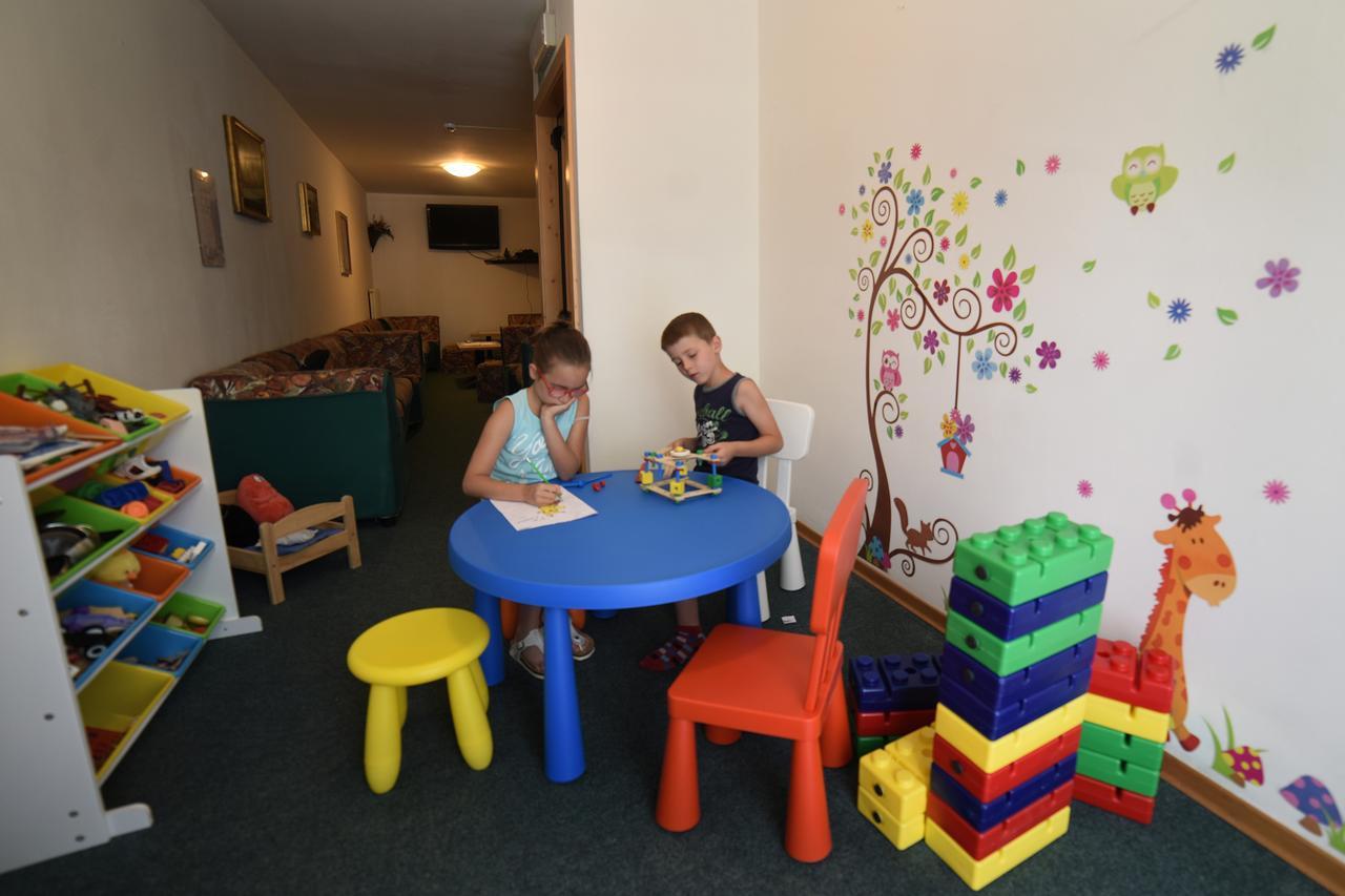 Albergo Sporting Peio Fonti Zewnętrze zdjęcie