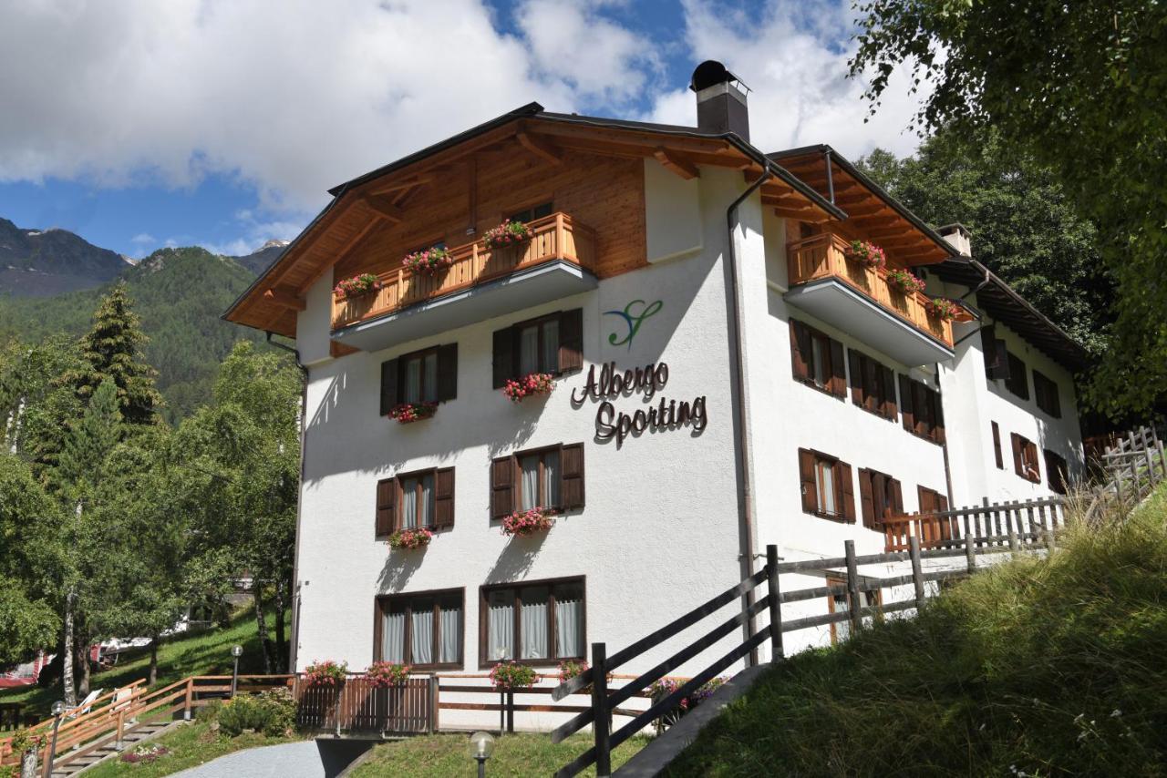 Albergo Sporting Peio Fonti Zewnętrze zdjęcie